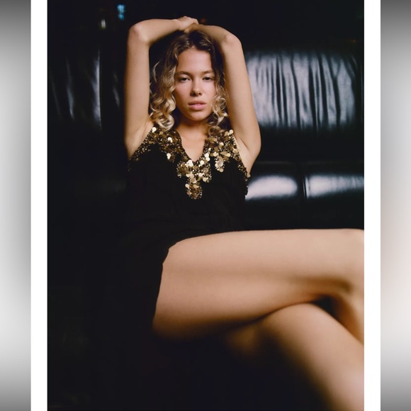 Zara Black Pleated Sequin Georgette Dress - Size M - Picture 2 of 12